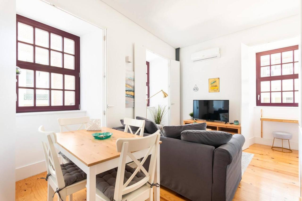 Neptuno Boutique Apartment - No Coracao Do Centro De Aveiro Bagian luar foto